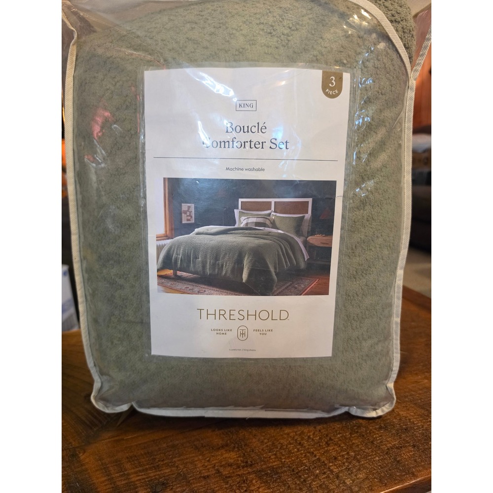 Threshold King Boucle Comforter Set 3 Piece Sage Green Textured Bedding NEW